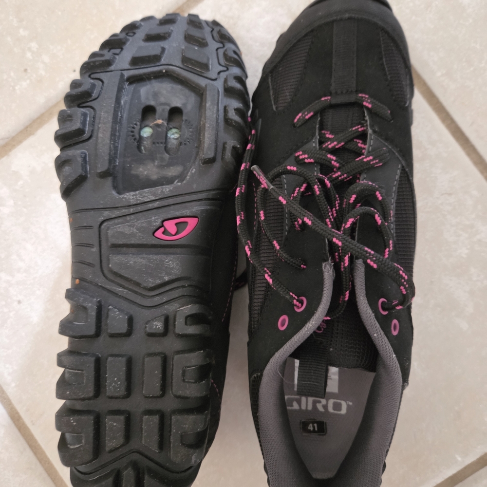 Giro Women’s Black and Pink Trail Mountain Bike Shoes